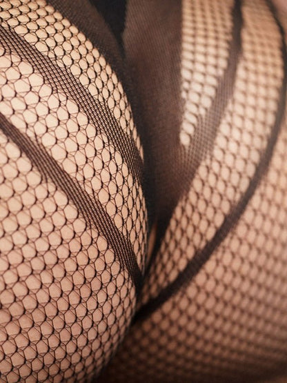 Le Desir Visnet Catsuit Grote Maten Zwart Open Kruis, close-up achterkant